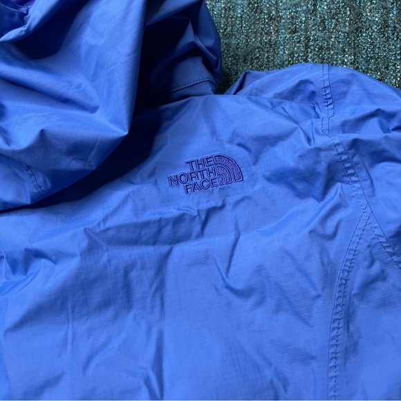 The North Face Resolve Zip Up Rain Jacket in Blue - Picture 5 of 11